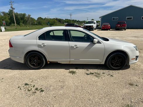 Used 2011 Ford Fusion SE w/ 202A Rapid Spec Order Code FWD image 5