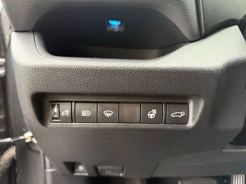 Used 2020 Toyota RAV4 XSE image 14