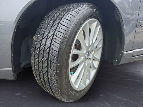 Used 2009 Volvo V50 2.4i image 40