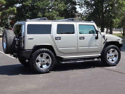 Used 2003 HUMMER H2 w/ Preferred Equipment Group AWD/4WD image 4