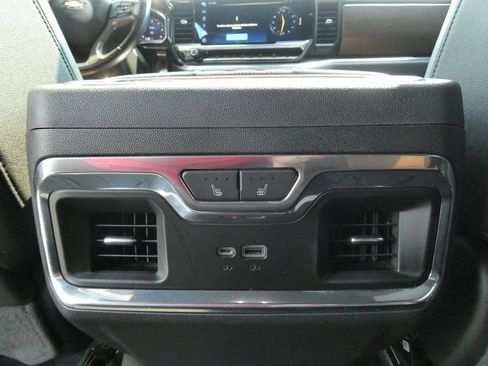 Certified 2023 Chevrolet Silverado 1500 High Country w/ High Country Premium Package AWD/4WD image 21