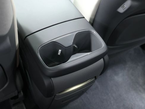 Used 2024 Kia EV9 GT-Line image 63