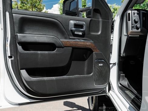 Used 2019 GMC Sierra 3500 Denali AWD/4WD image 25