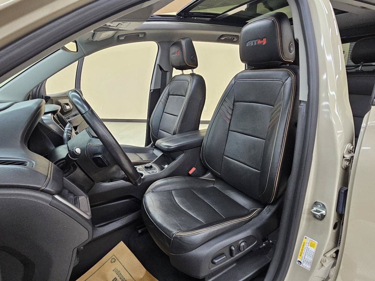 Used 2022 GMC Terrain AT4 w/ Tech Package AWD/4WD image 17