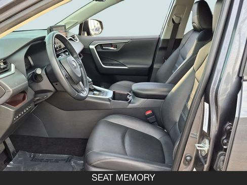 Used 2024 Toyota RAV4 Limited w/ Advanced Technology Package AWD/4WD image 14