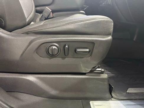 Used 2021 GMC Sierra 1500 SLT image 27