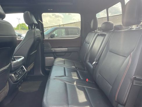 Used 2021 Ford F150 Lariat w/ Equipment Group 502A High AWD/4WD image 11