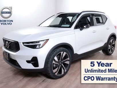 Certified 2025 Volvo XC40 B5 Ultra w/ Protection Package Premier