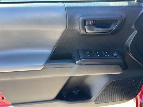 Used 2021 Toyota Tacoma SR image 22