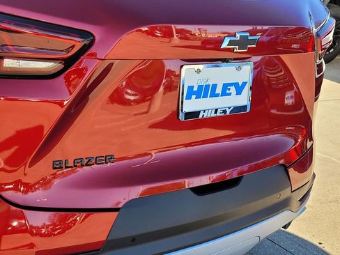 New 2026 Chevrolet Blazer LT w/ Midnight/Sport Edition image 4