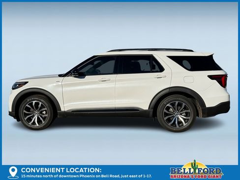 New 2026 Ford Explorer ST-Line image 3