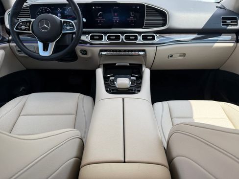 Certified 2020 Mercedes-Benz GLE 350 w/ Premium Package image 13