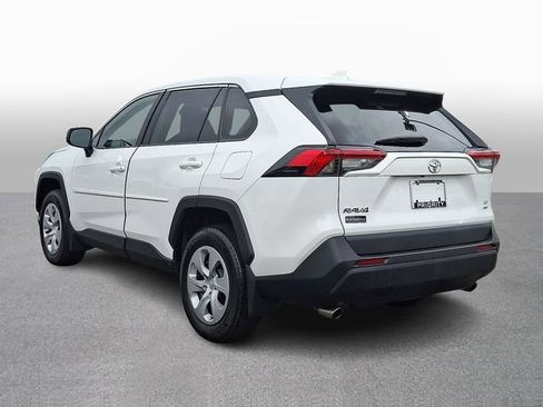 Used 2024 Toyota RAV4 LE AWD/4WD image 6