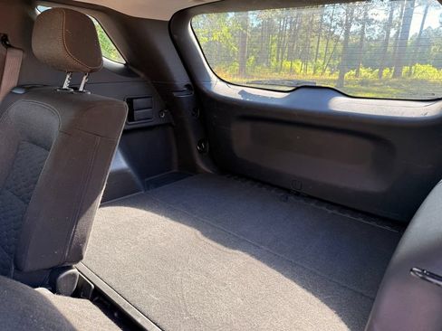 Used 2021 Chevrolet Equinox LT FWD image 30