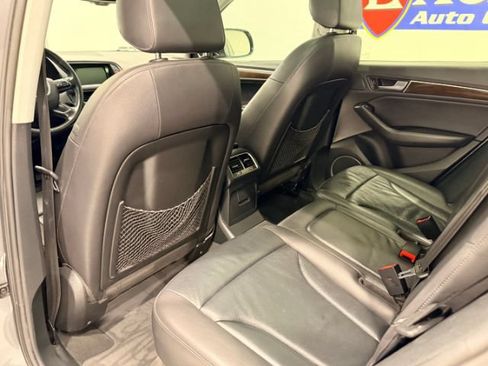 Used 2016 Audi Q5 2.0T Premium Plus w/ Technology Package AWD/4WD image 36