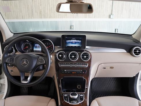 Used 2017 Mercedes-Benz GLC 300 image 17