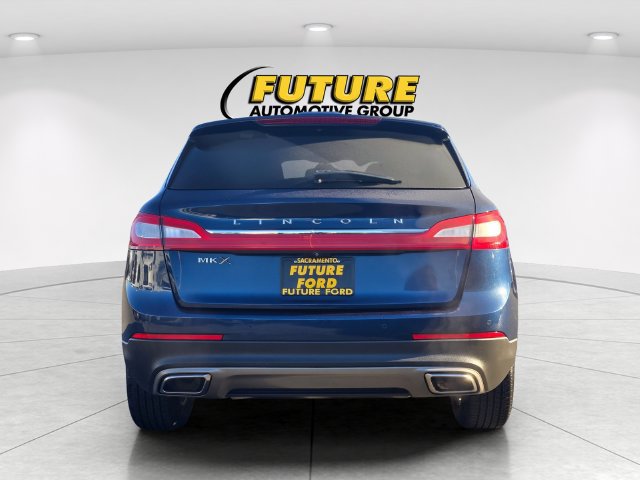 Used 2017 Lincoln MKX Premiere FWD image 5