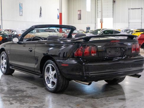 Used 1996 Ford Mustang Cobra RWD image 5