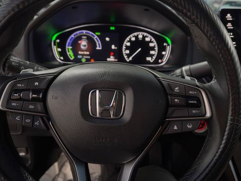Used 2022 Honda Accord Touring image 19