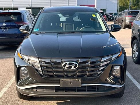 Used 2024 Hyundai Tucson SE AWD/4WD image 2