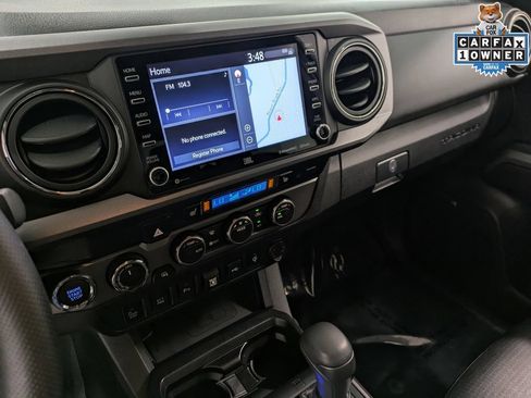 Used 2021 Toyota Tacoma TRD Off-Road w/ TRD Premium Off Road Package AWD/4WD image 12
