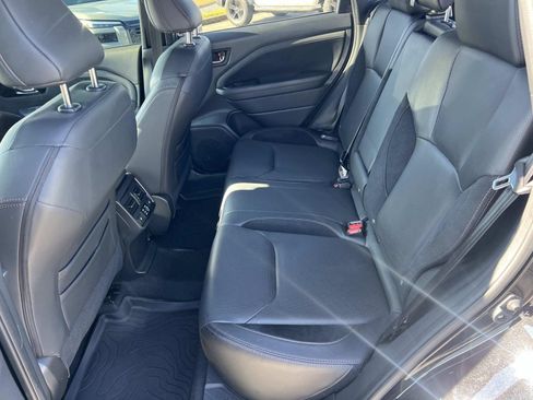 Certified 2025 Subaru Forester Touring image 20