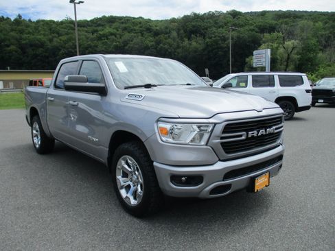 Used 2021 RAM 1500 Big Horn AWD/4WD image 3