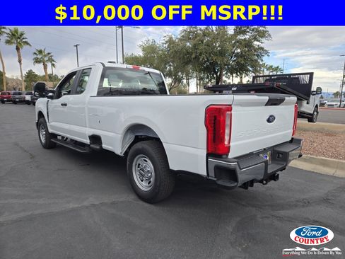 New 2025 Ford F250 XL w/ XL Chrome Package image 3