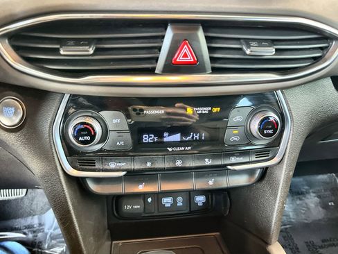 Used 2020 Hyundai Santa Fe SEL w/ Convenience Package image 20