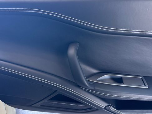 Used 2012 Ferrari 458 Italia Coupe RWD image 18