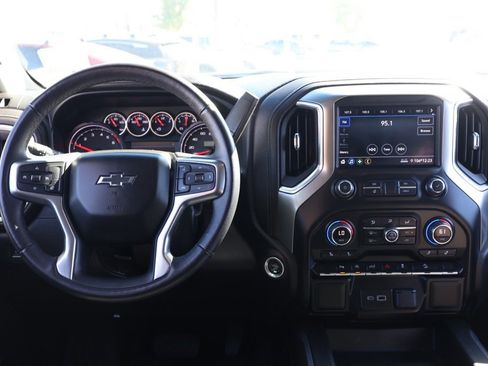 Used 2022 Chevrolet Silverado 1500 RST image 21