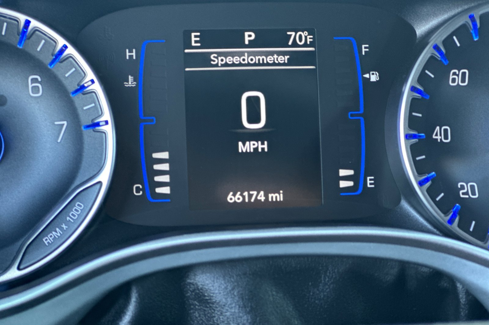 Used 2020 Chrysler Pacifica Touring w/ S Appearance Package FWD image 29