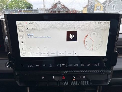 Used 2024 GMC Hummer EV 3X w/ LPO, Illumination Package AWD/4WD image 5