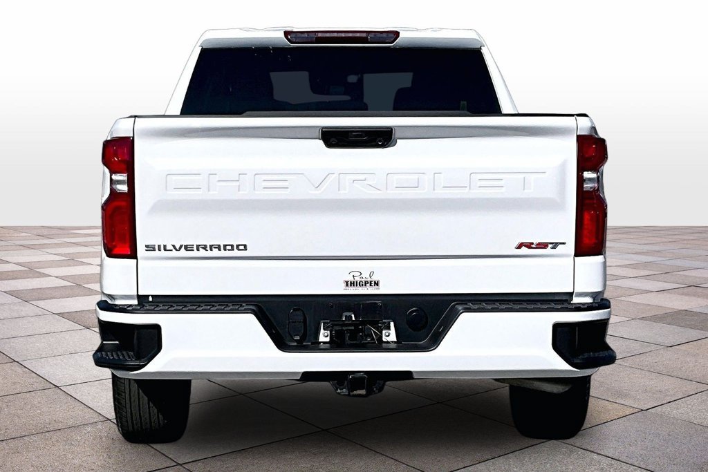 Used 2026 Chevrolet Silverado 1500 RST AWD/4WD image 5