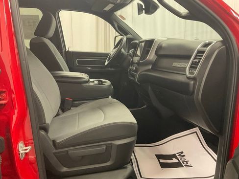 Used 2024 RAM 2500 Big Horn w/ Bed Utility Group image 33