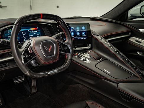 Used 2023 Chevrolet Corvette Z06 image 4