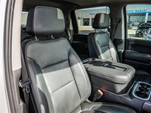 Used 2020 Chevrolet Silverado 2500 LTZ w/ LTZ Premium Package image 19