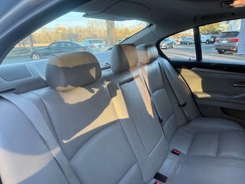 Used 2011 BMW 535i Sedan image 18