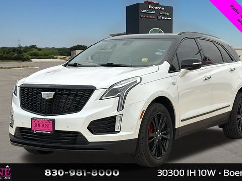 Used 2024 Cadillac XT5 Premium Luxury w/ Technology Package FWD image 7