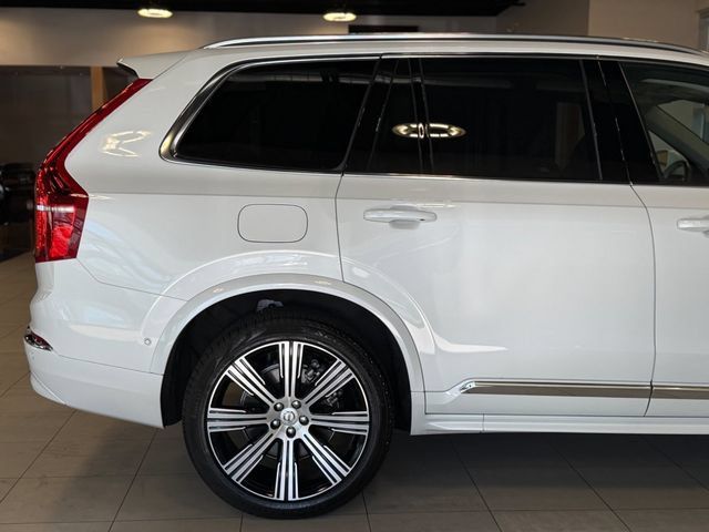 Used 2024 Volvo XC90 B5 Plus w/ Protection Package Premier AWD/4WD image 17