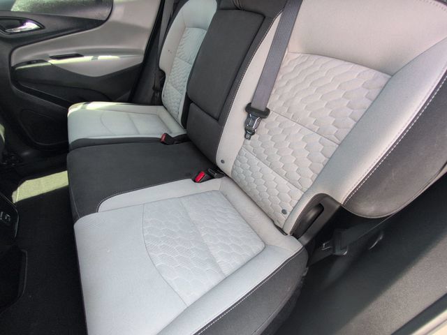 Used 2021 Chevrolet Equinox LS FWD image 16