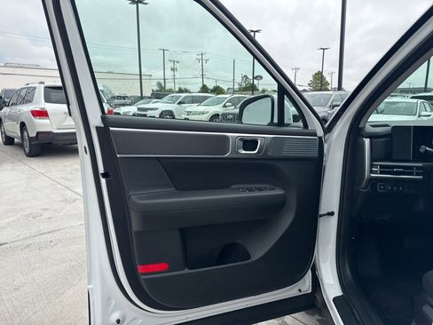 New 2026 Hyundai Santa Fe SE image 18