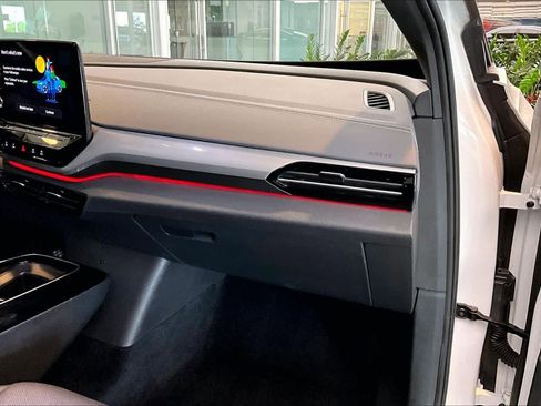 Used 2023 Volkswagen ID.4 S image 18