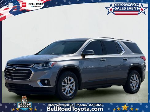 Used 2020 Chevrolet Traverse LT FWD image 1