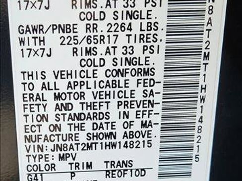 Used 2017 Nissan Rogue SV w/ SV Premium Package image 23