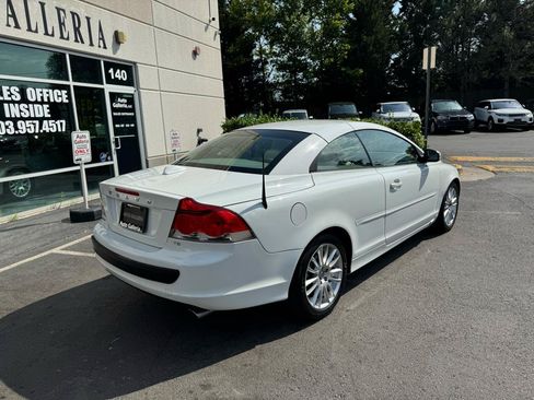 Used 2009 Volvo C70 T5 FWD image 10