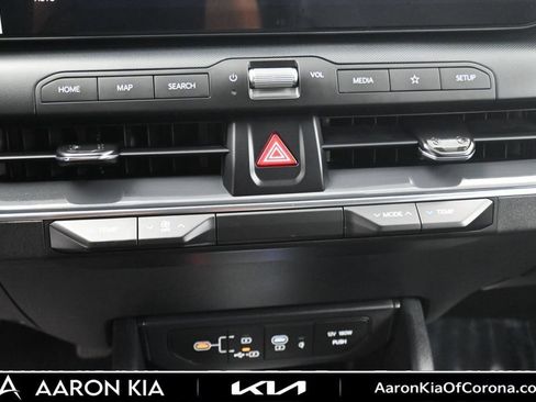 New 2026 Kia K4 EX FWD image 32