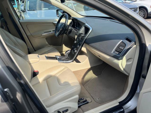 Used 2014 Volvo XC60 3.2 FWD image 16