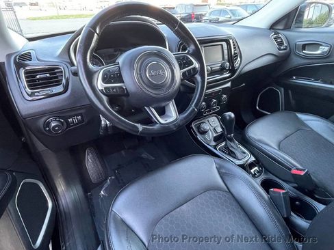 Used 2018 Jeep Compass Latitude image 13