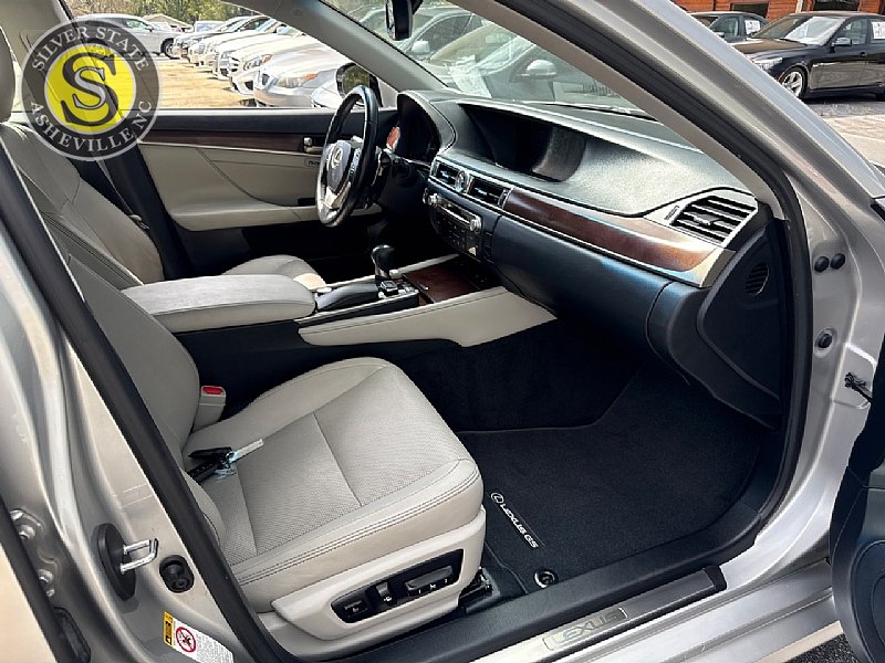Used 2015 Lexus GS 350 w/ Premium Package RWD image 16